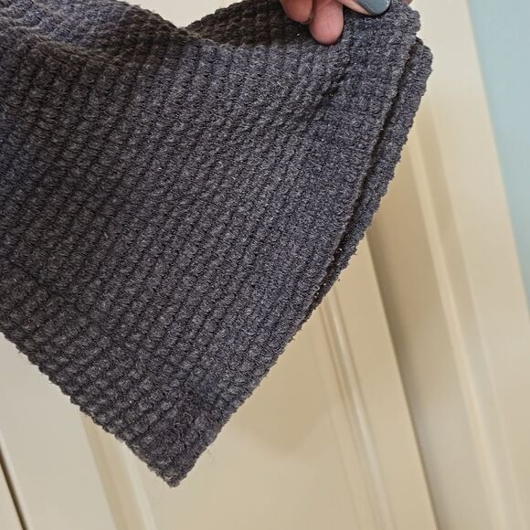 Boho StyleGray Textured Knit Sweater. NWOT - Picture 3 of 5